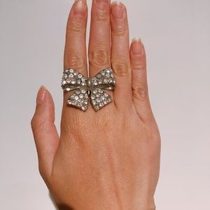 🤍Forever21 double bow ring